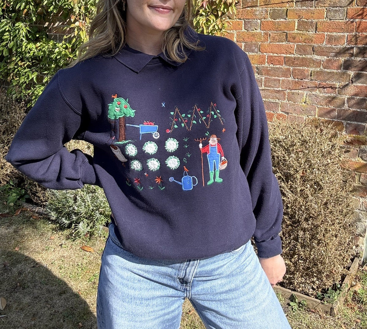 Vintage Size M 8-12 Navy Farm Embroidered Collared Tulchan Sweatshirt Jumper