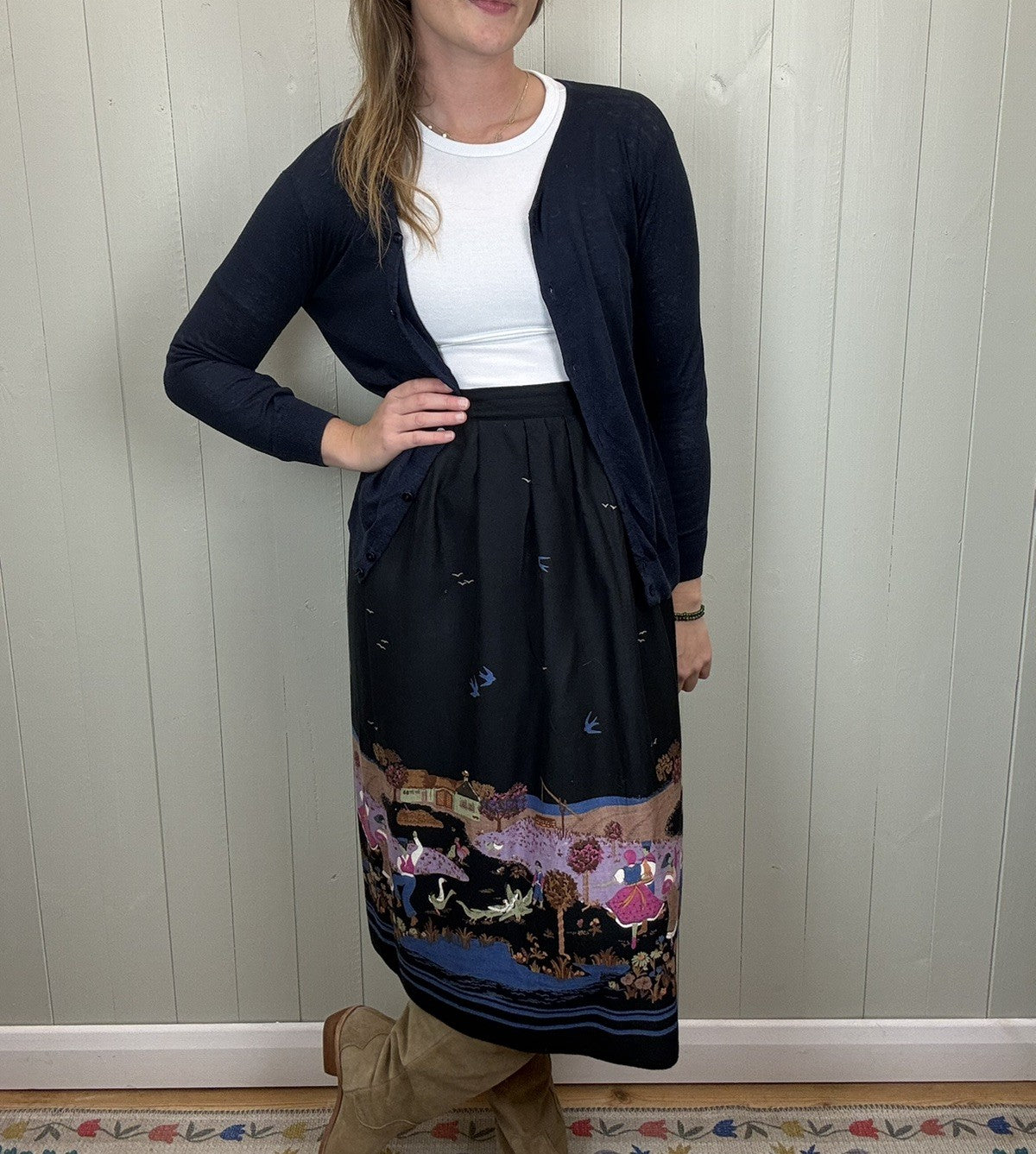 Vintage Size S 8 W26 Black Boho Folk Dancers Midi Skirt