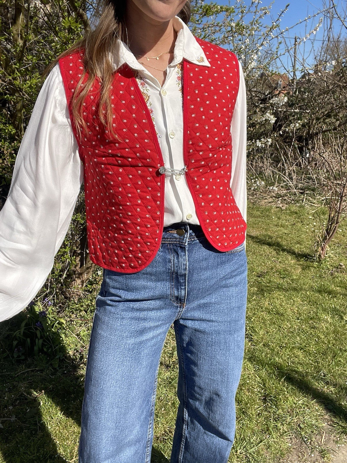 Vintage Handmade Size S 6-10 Red Ditsy Floral Quilted Waistcoat
