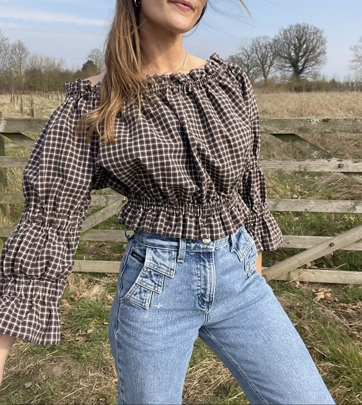 Vintage 90s Size 6 W25 High Waist Western Style Slim Mom Jeans Rockies