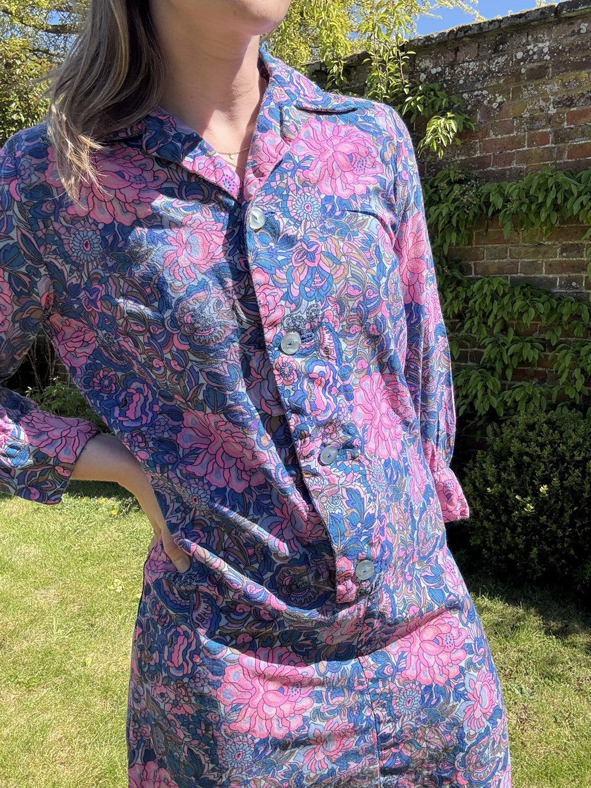 Vintage 1970s Size S 8-10 Blue Purple Hippy Psychedelic Daydream Floral Dress