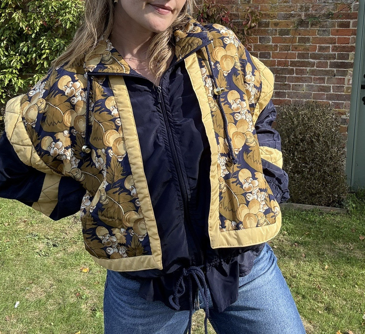 Vintage 80s Size M 8-14 Navy Autumnal Leaf Floral Jacket Argee Sports