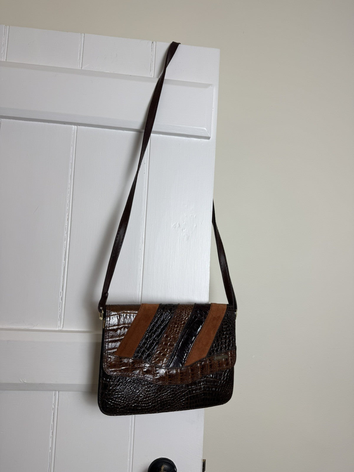 Vintage 80s Brown Genuine Leather Shoulder Bag Crossbody Satchel