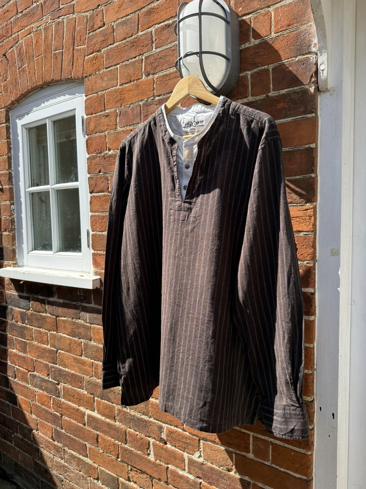Vintage Size XL 18-22 Brown Linen Cotton Blend Pinstripe Grandad Top Cherokee