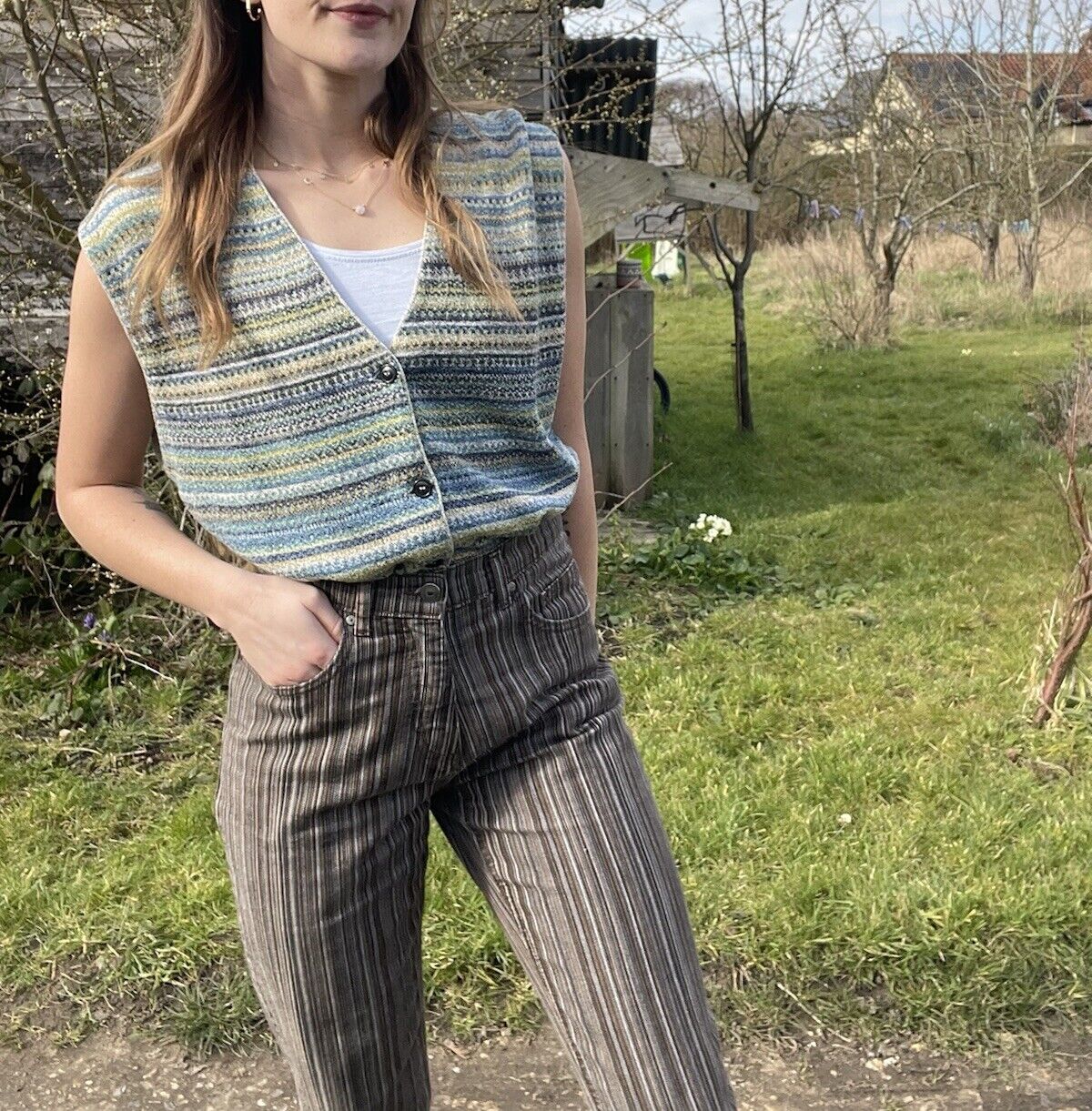 Vintage Size L 12-16 Grey Blue Patterned Knit Vest Sedor