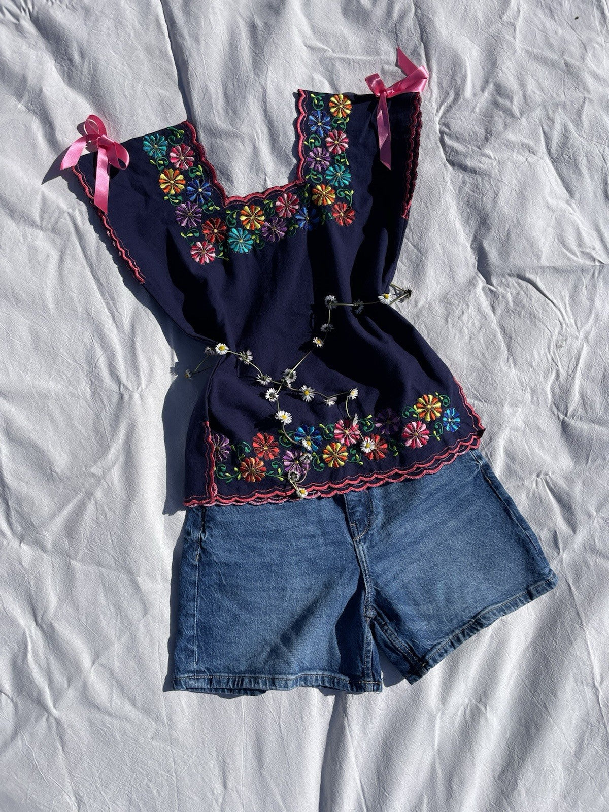 Vintage Size S 6-10 Navy Embroidered Ribbon Folk Summer Top