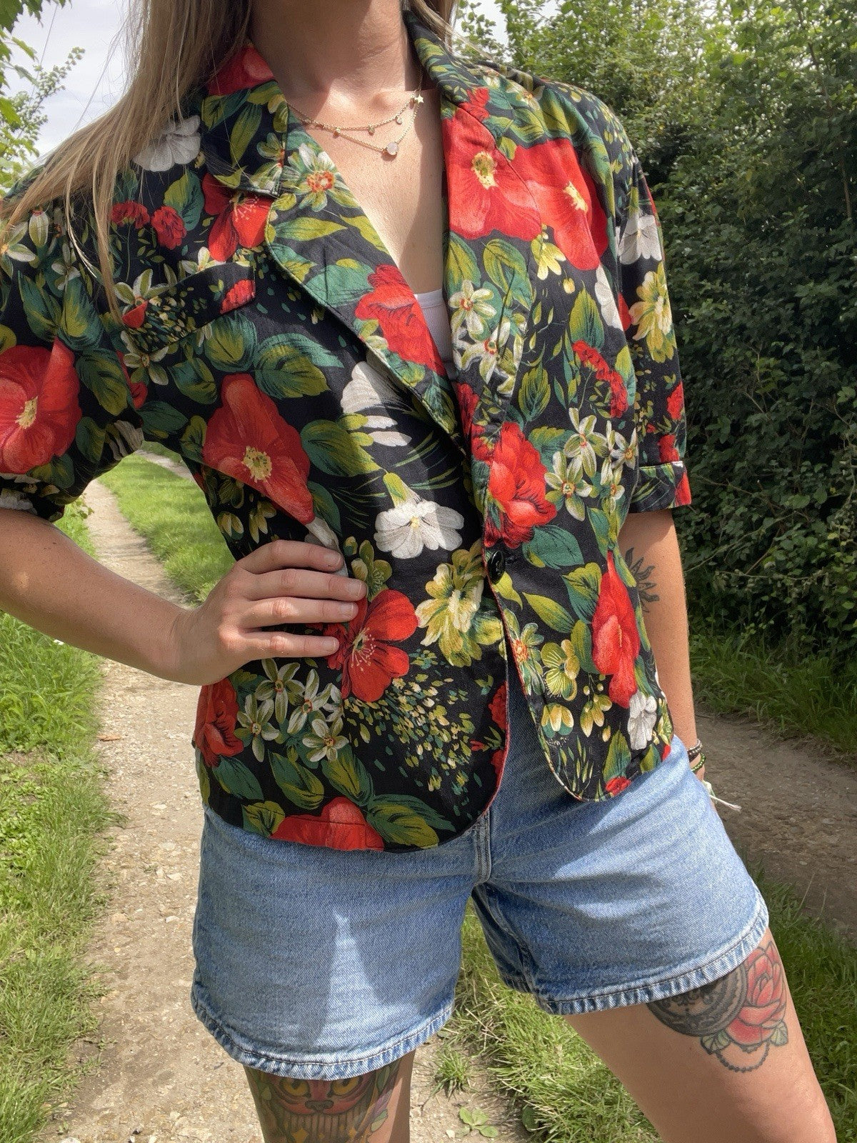 Vintage Size M 8-12 Black Floral Short Sleeve 100% Cotton Blazer Jacket/Top